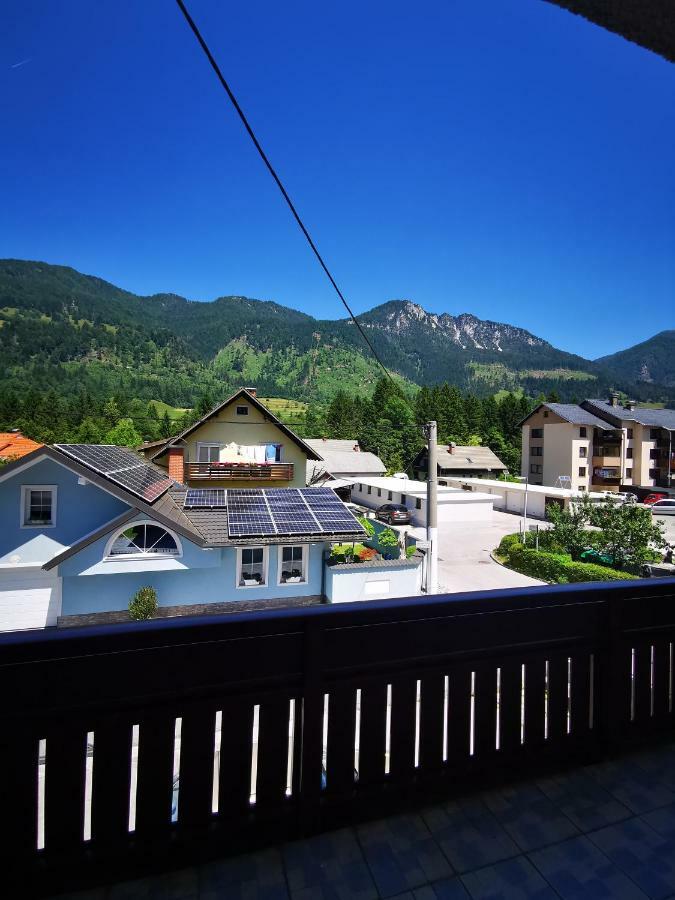 Apartmaji Tomsic Mojstrana Exterior photo